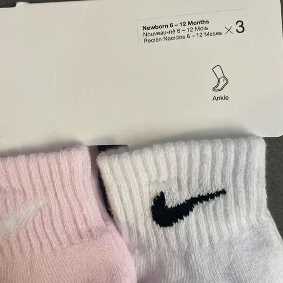 Nike 3 pack non slip lightweight baby girl socks 6-12 Months new - Picture 3 of 7